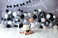 Mr. Wonderful  theme, the ballon and bow are background, you can bring gold decor to add to this set
