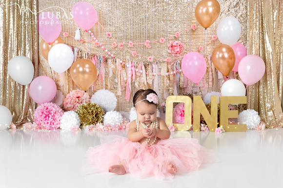 pink ,gold and white balloons background